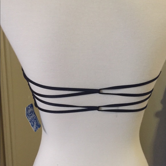 FREE PEOPLE INTIMATELY  ESSENTIAL LACE BANDEAU NWT - Picture 4 of 7